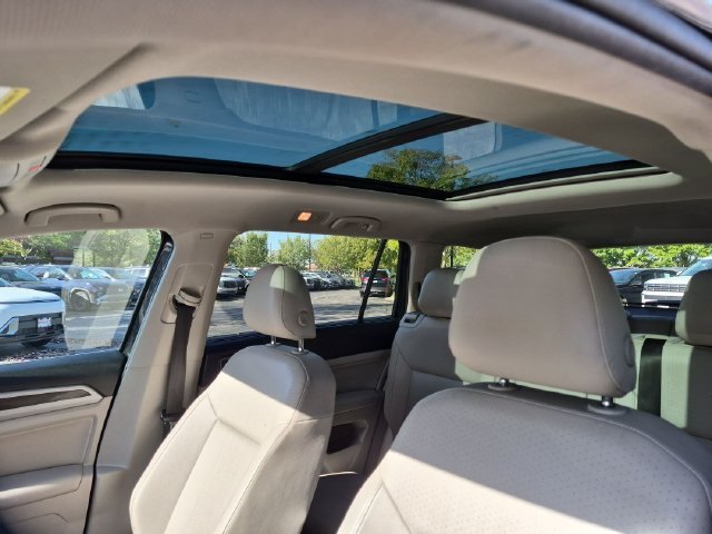 Used 2019  Volkswagen 3.6L V6 SE image 12