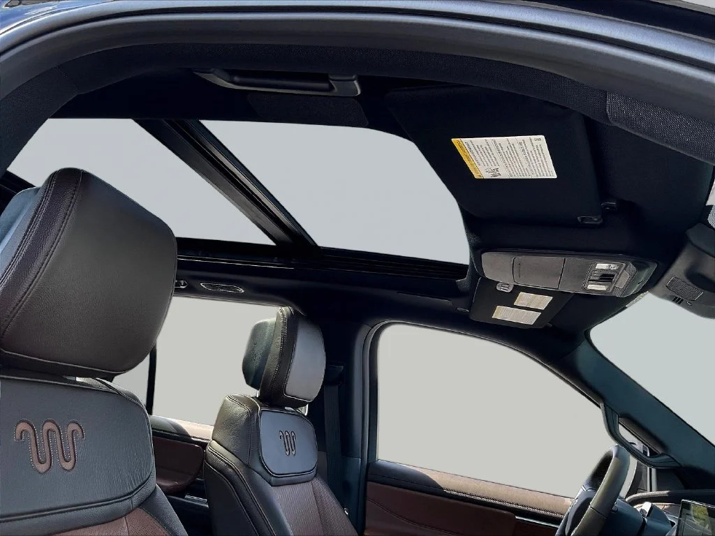 New 2027 Agate Black Metallic Ford MAX King Ranch® image 33