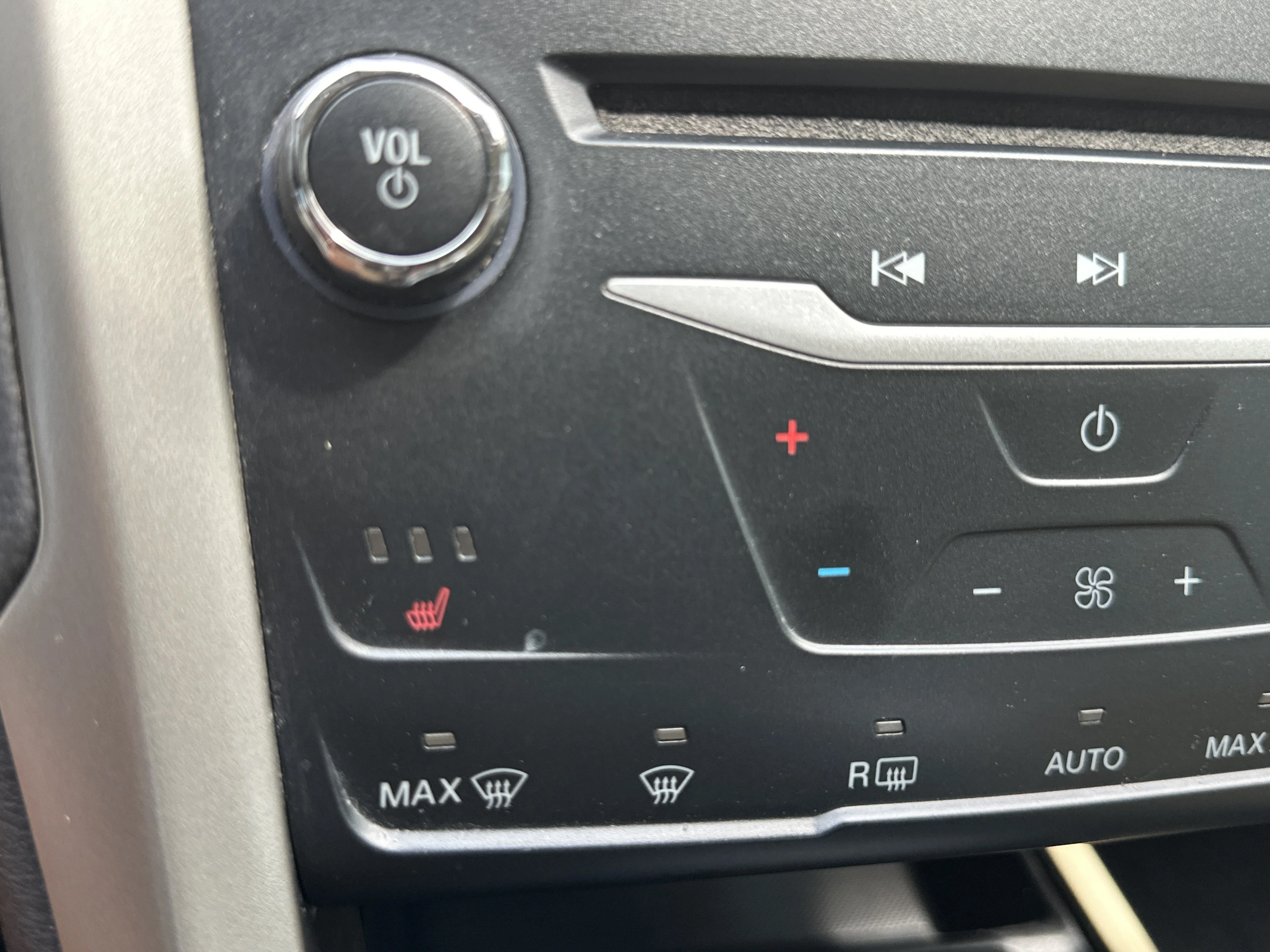 Used 2014 WHITE Ford SE image 31