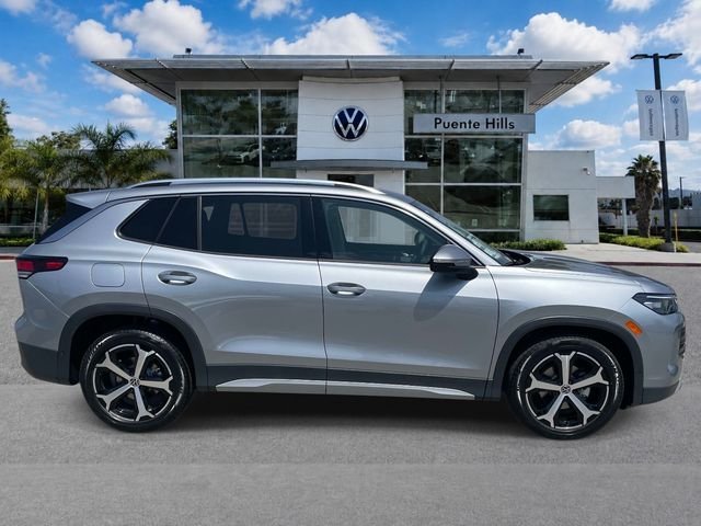 New 2026 Silver Volkswagen 2.0T SE image 3