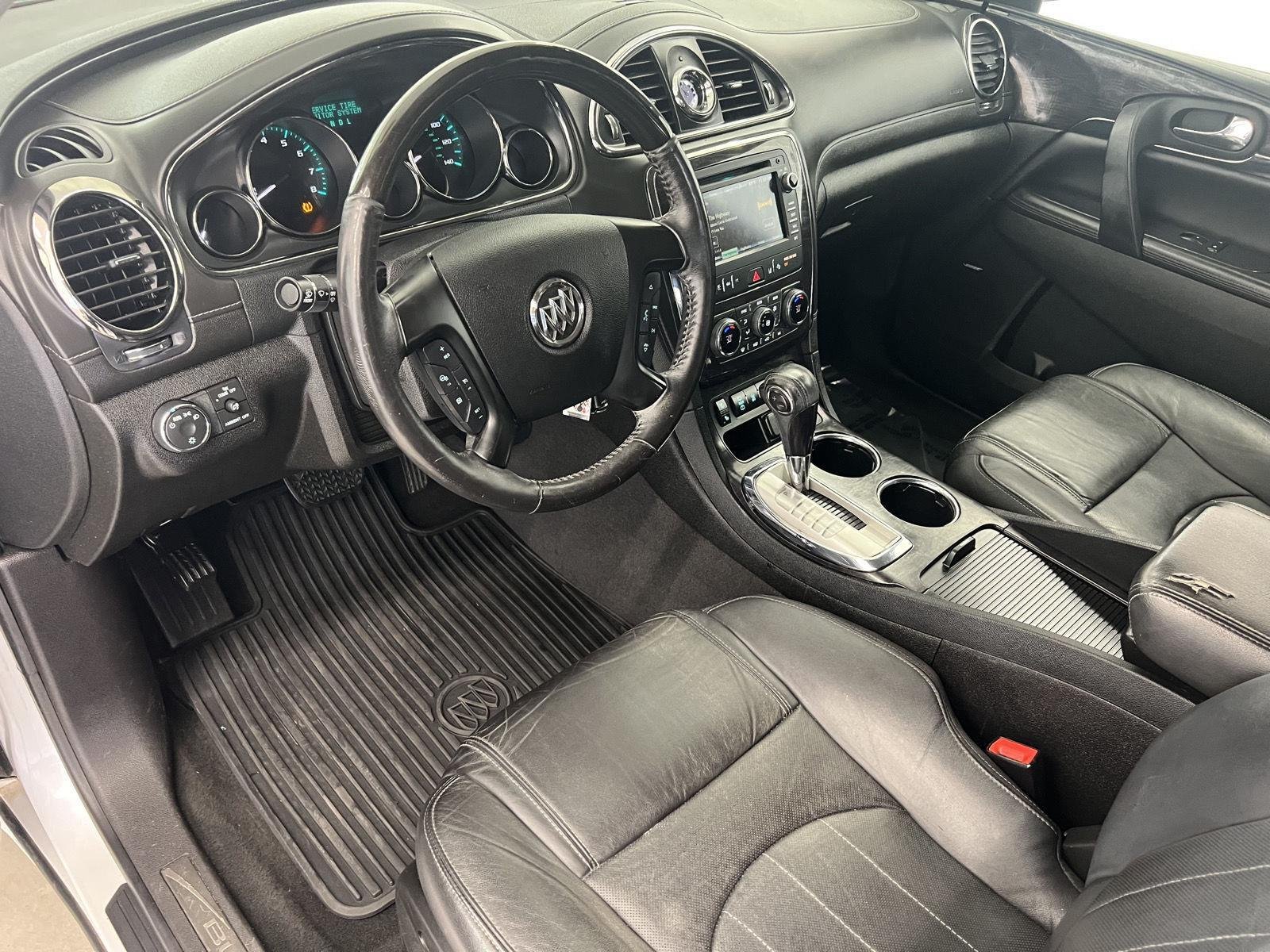 Used 2017 White Frost Tricoat Buick Premium image 13