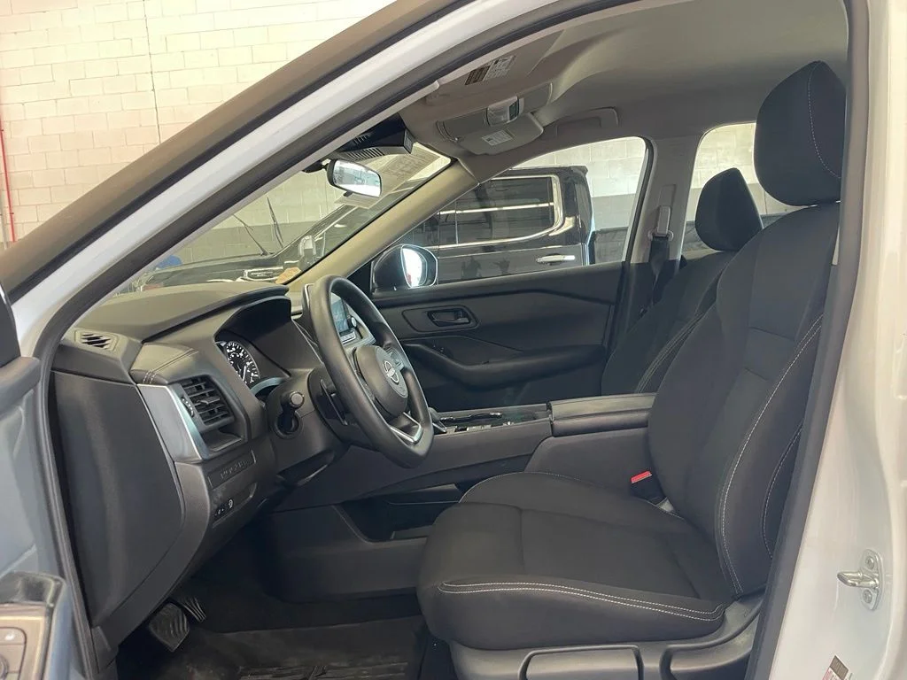 Used 2024 White Nissan S image 10