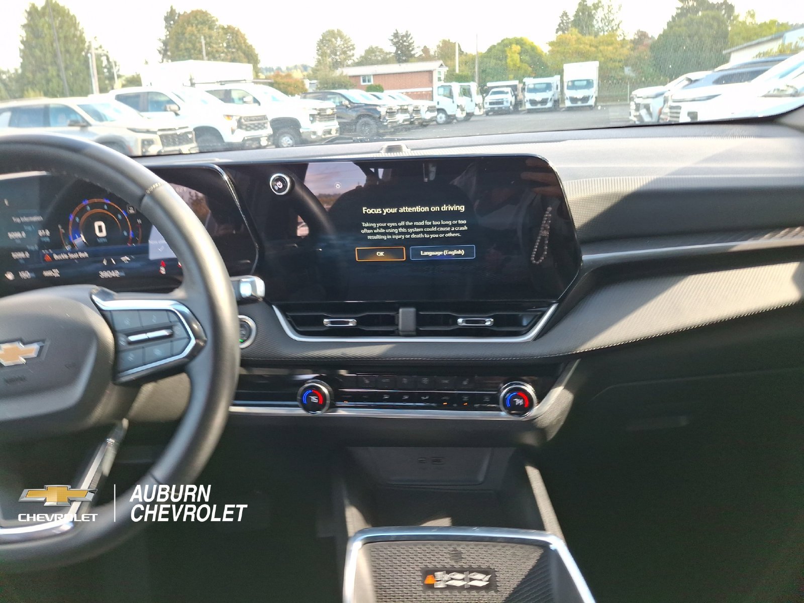 2025 Chevrolet Equinox LT - Photo 11