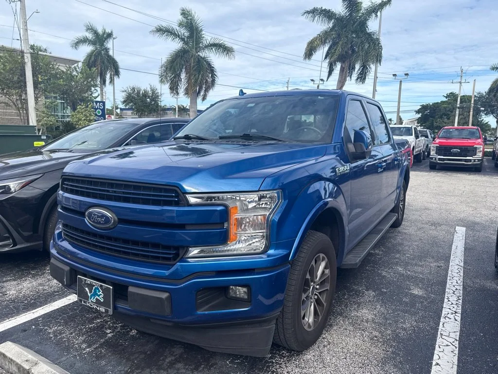 Used 2018 Lightning Blue Ford Lariat image 3