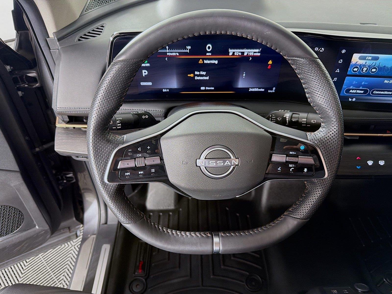 Used 2023 Gun Metallic Nissan ENGAGE image 3