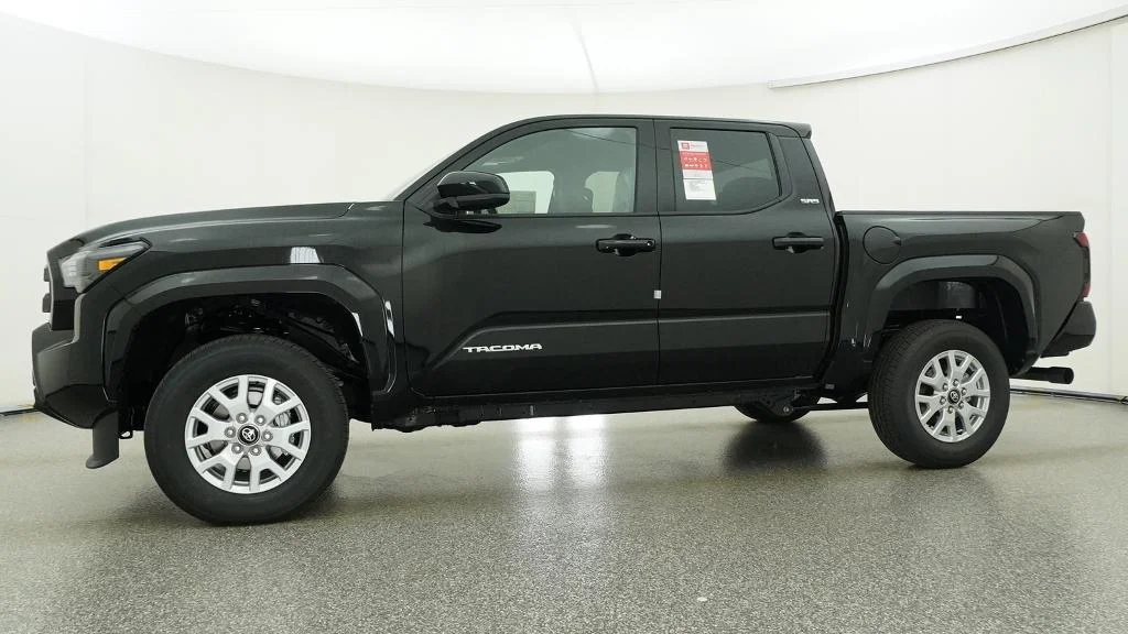 New 2026 Black Toyota SR5 image 4