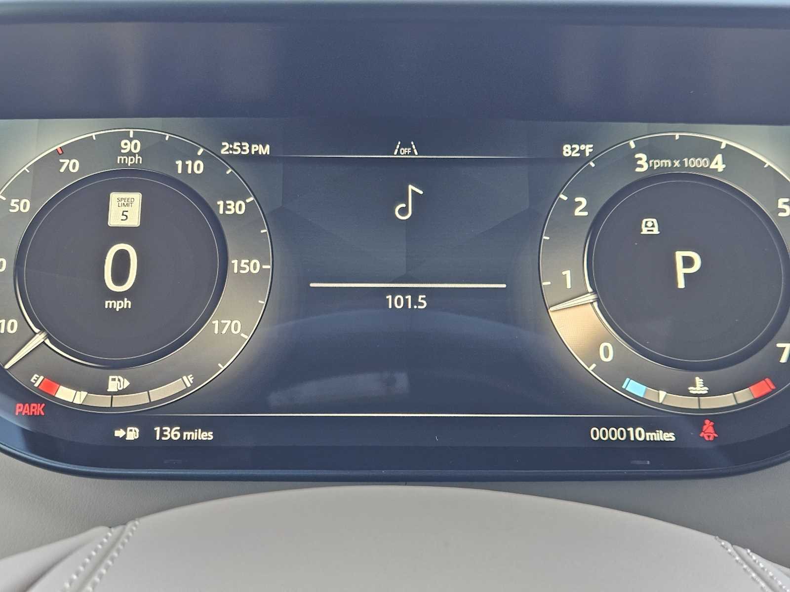 New 2027 Santorini Black LAND ROVER Dynamic SE P400 image 15