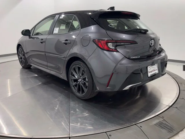New 2027 Magnetic Gray Metallic Toyota XSE image 3