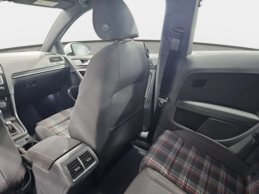 Used 2015 White Volkswagen 2.0T S image 13