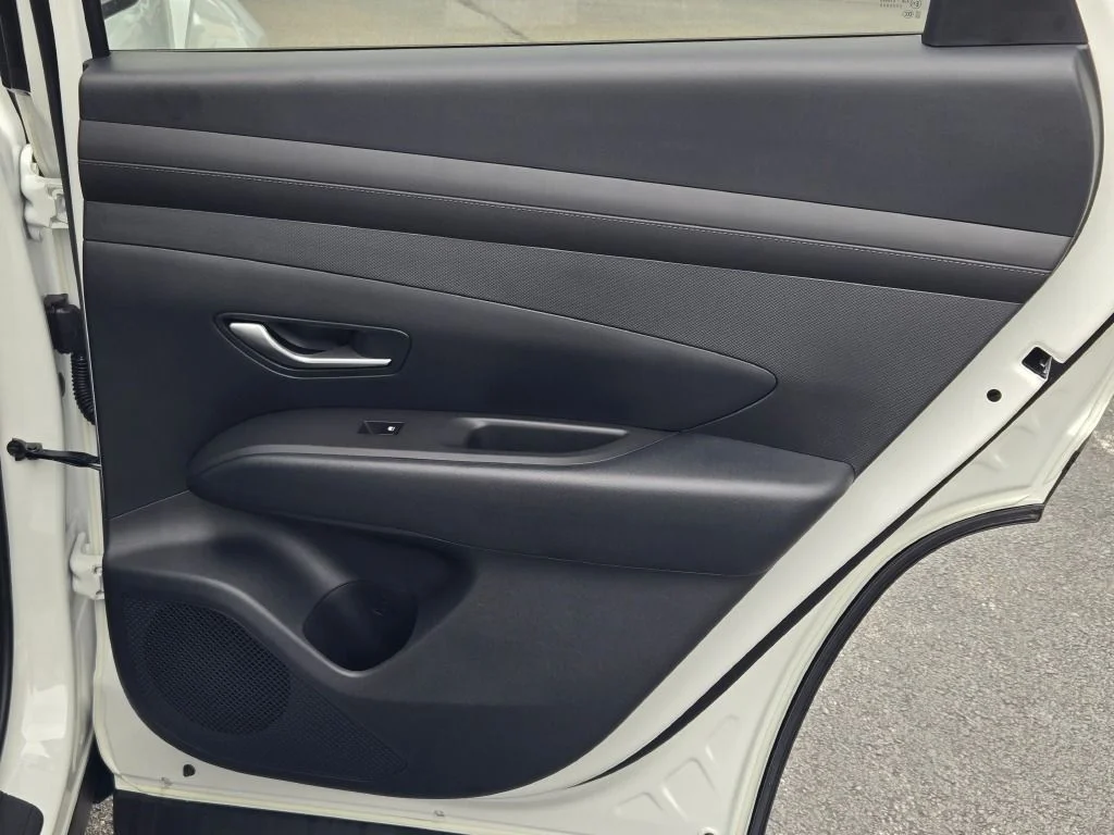 New 2026 White Pearl Hyundai SEL image 8
