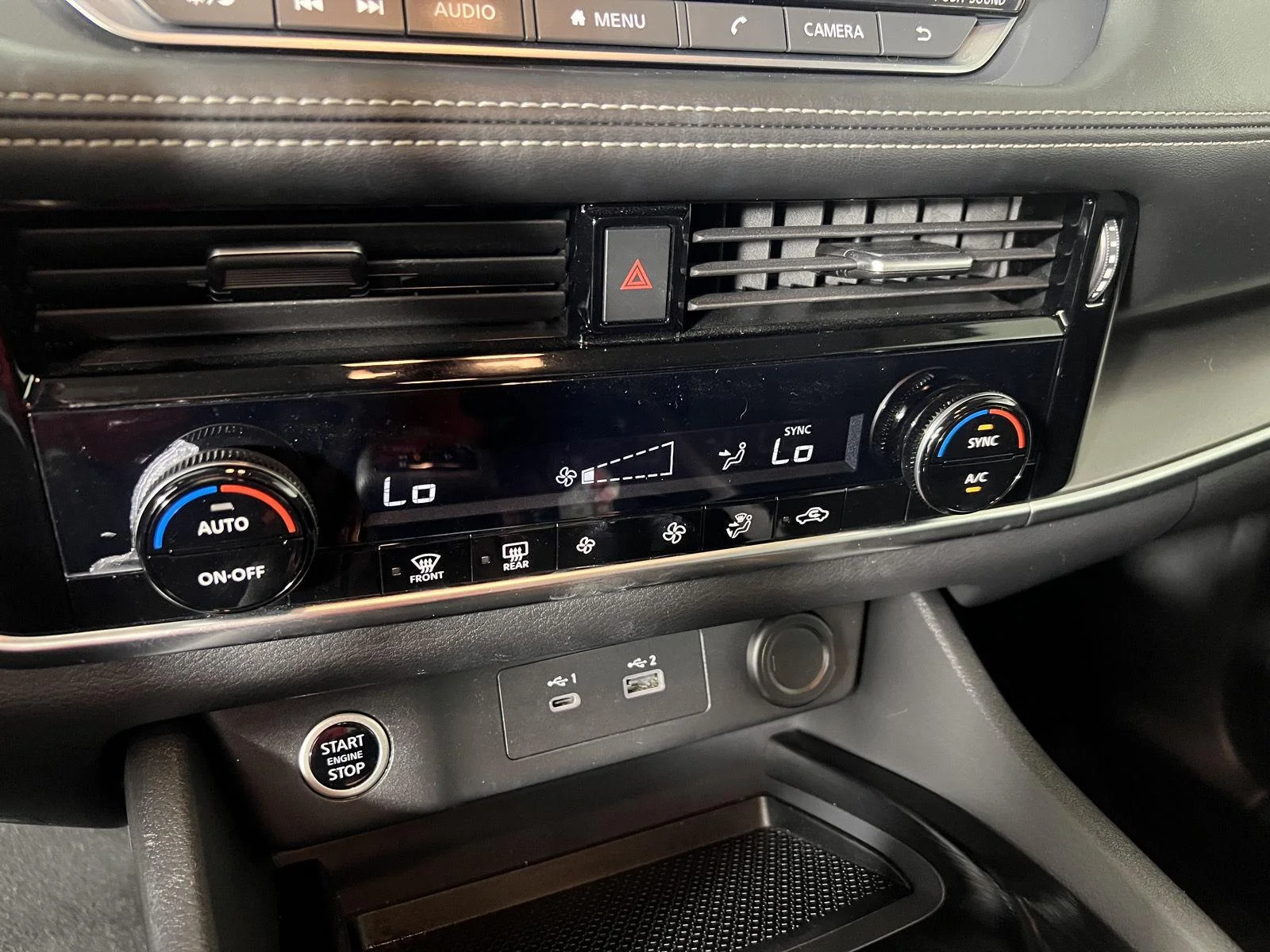 Used 2022 Caspian Blue Metallic Nissan SV image 18