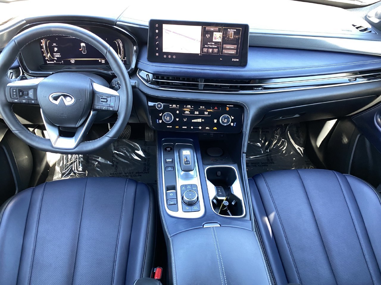 New 2027 Mineral Black INFINITI SPORT image 19