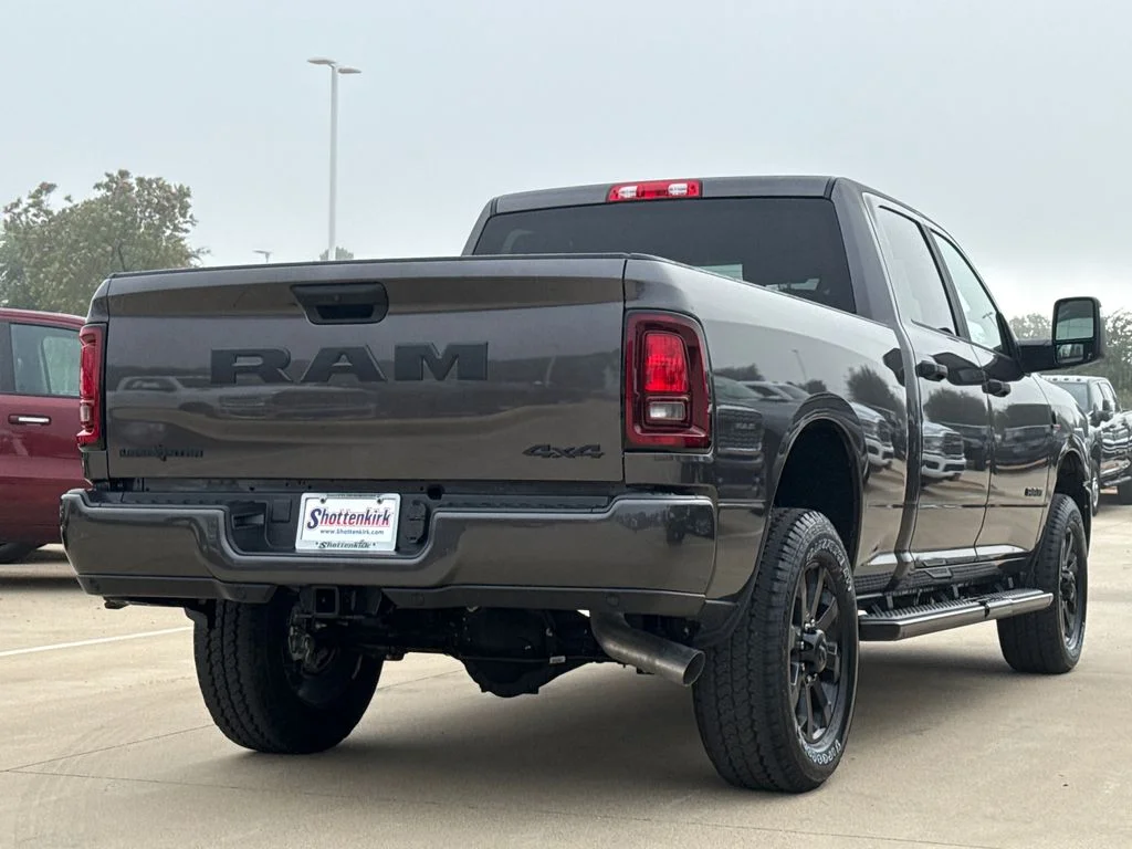 New 2026 Granite Crystal Metallic Clearcoat RAM Big Horn image 8