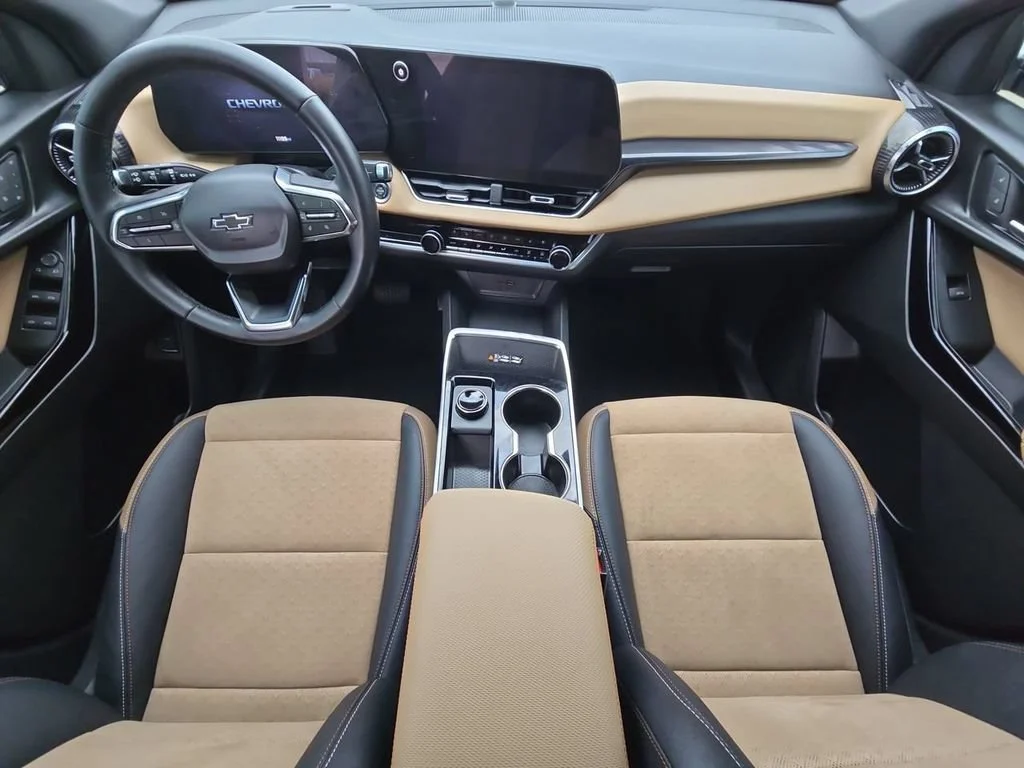2025 Chevrolet Equinox ACTIV - Photo 21