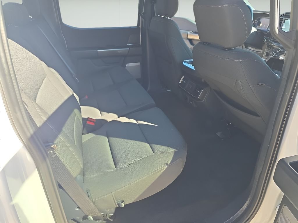 Used 2021 White Ford  image 35