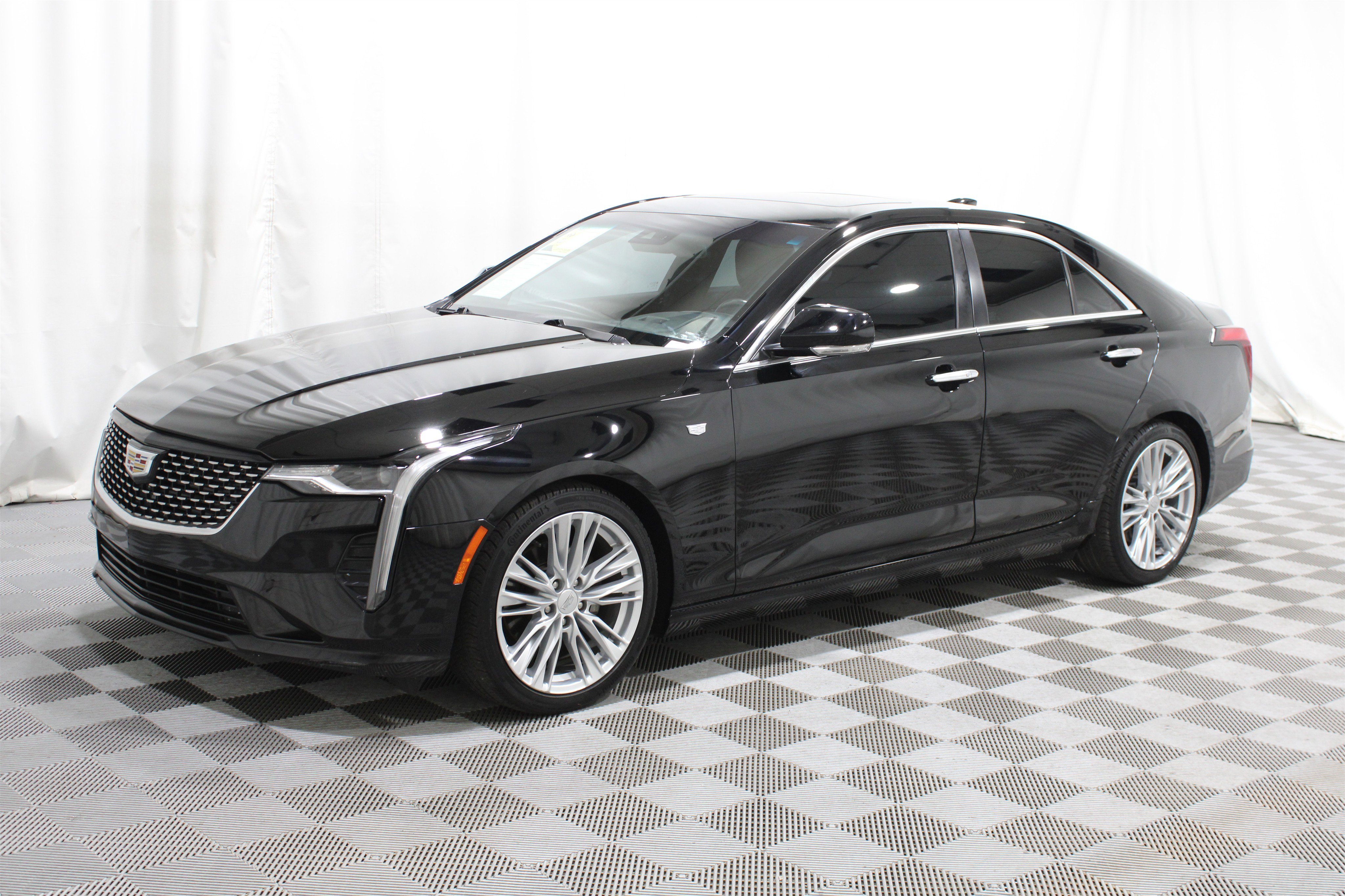 Used 2020 Black Raven Cadillac Premium Luxury image 38