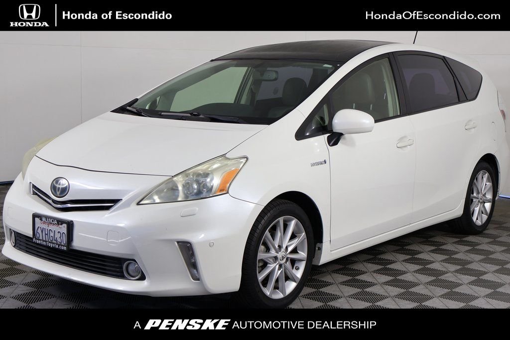 2012 Toyota Prius v Five