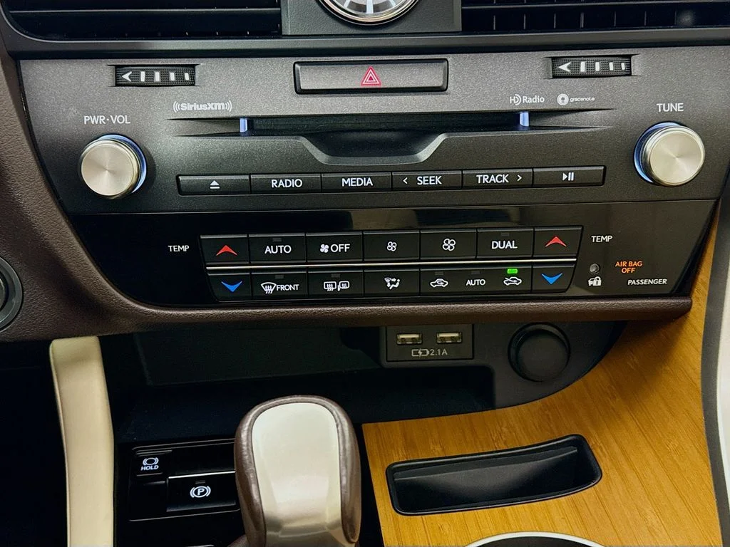 Used 2020 Red Lexus 350 image 17