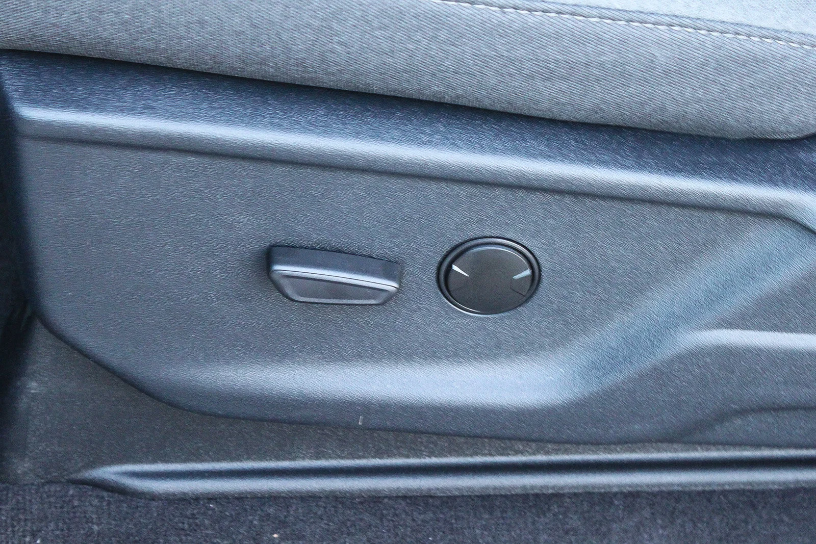 New 2026 Black Metallic Ford XLT image 24