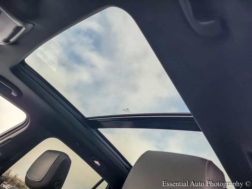 2025 CADILLAC XT6 - Image 8