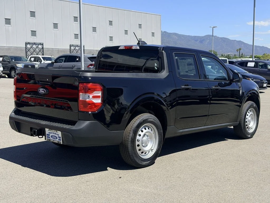 New 2026 Shadow Black Ford XL image 8