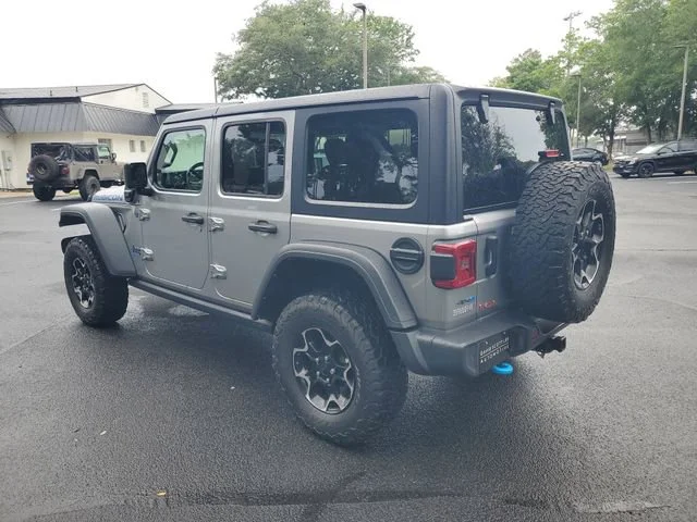 Used 2021 Billet Silver Metallic Clearcoat Jeep Unlimited Rubicon image 3