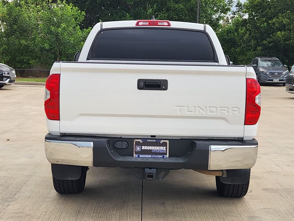 Used 2020 Super White Toyota SR5 image 8
