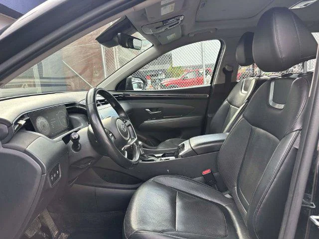 Used 2022 Phantom Black Hyundai SEL image 12