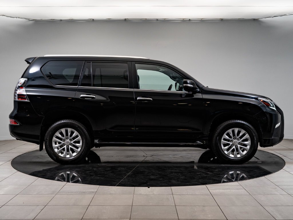 Used 2021 Black Lexus 460 image 11