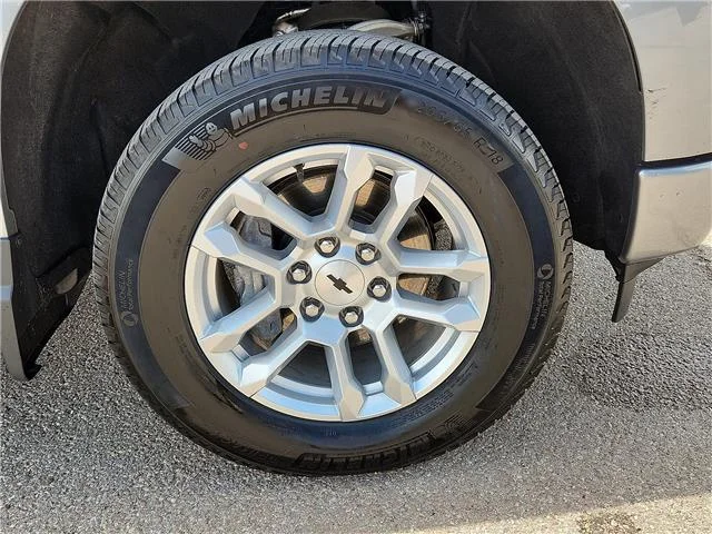 Used 2026 Silver Chevrolet LTZ image 7