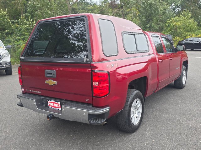 Used 2018 CAJUN RED TINTCOAT Chevrolet LT image 18