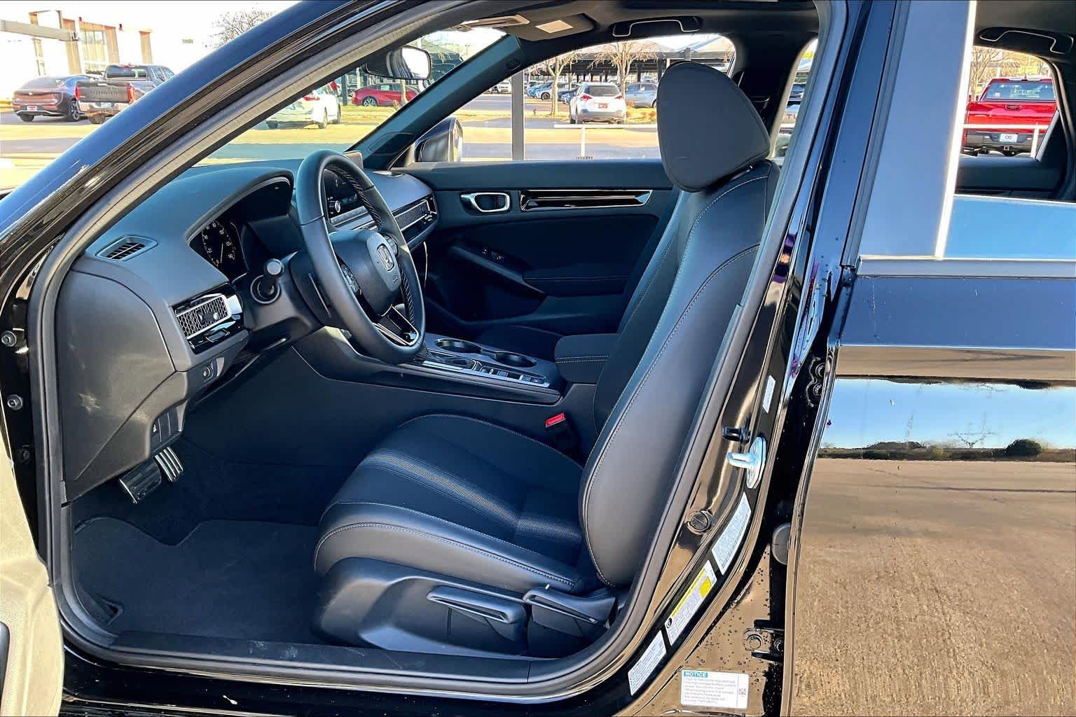 2026 Honda Civic Sport - Photo 8