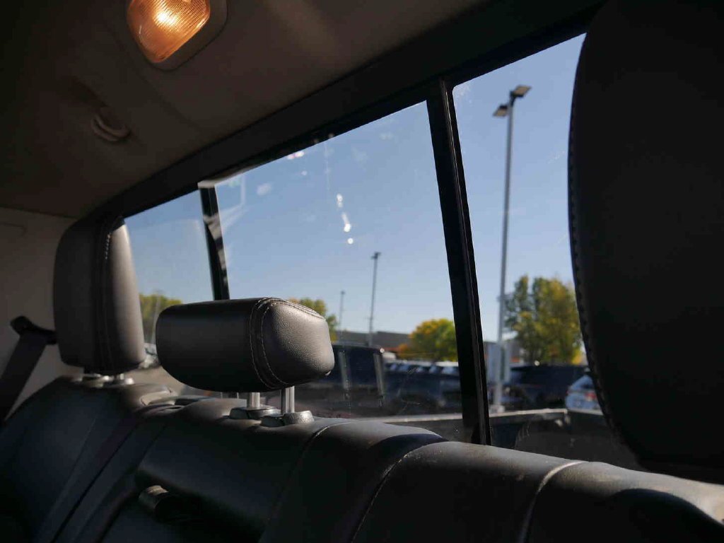 Used 2012 White Ram Sport image 16