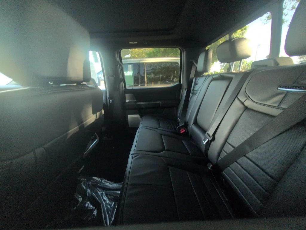 New 2026 Star White Metallic Tri-Coat Ford F-250® Platinum® image 9