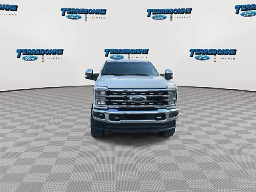 Used 2023 Oxford White Ford Lariat image 3