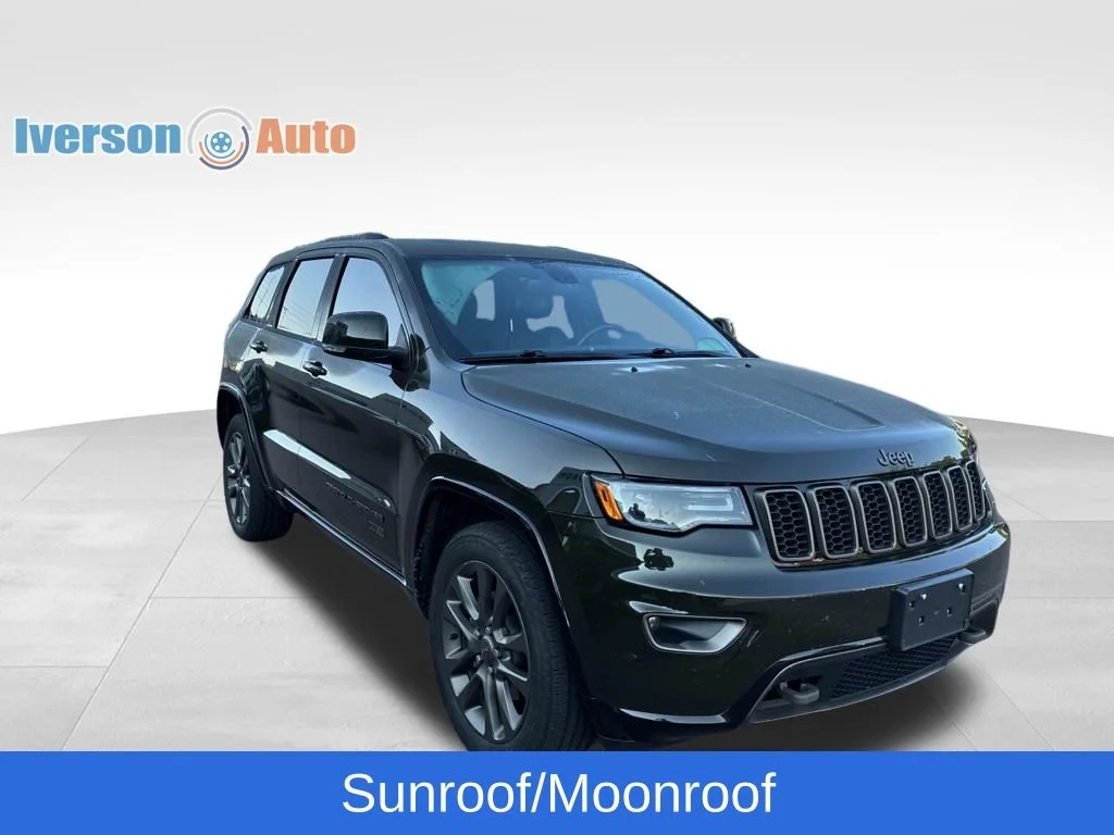 Used 2016 Green Jeep Limited image 6