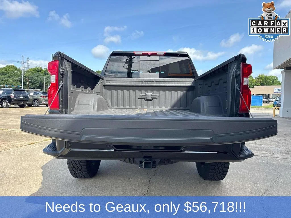 Used 2025 Black Chevrolet ZR2 image 26