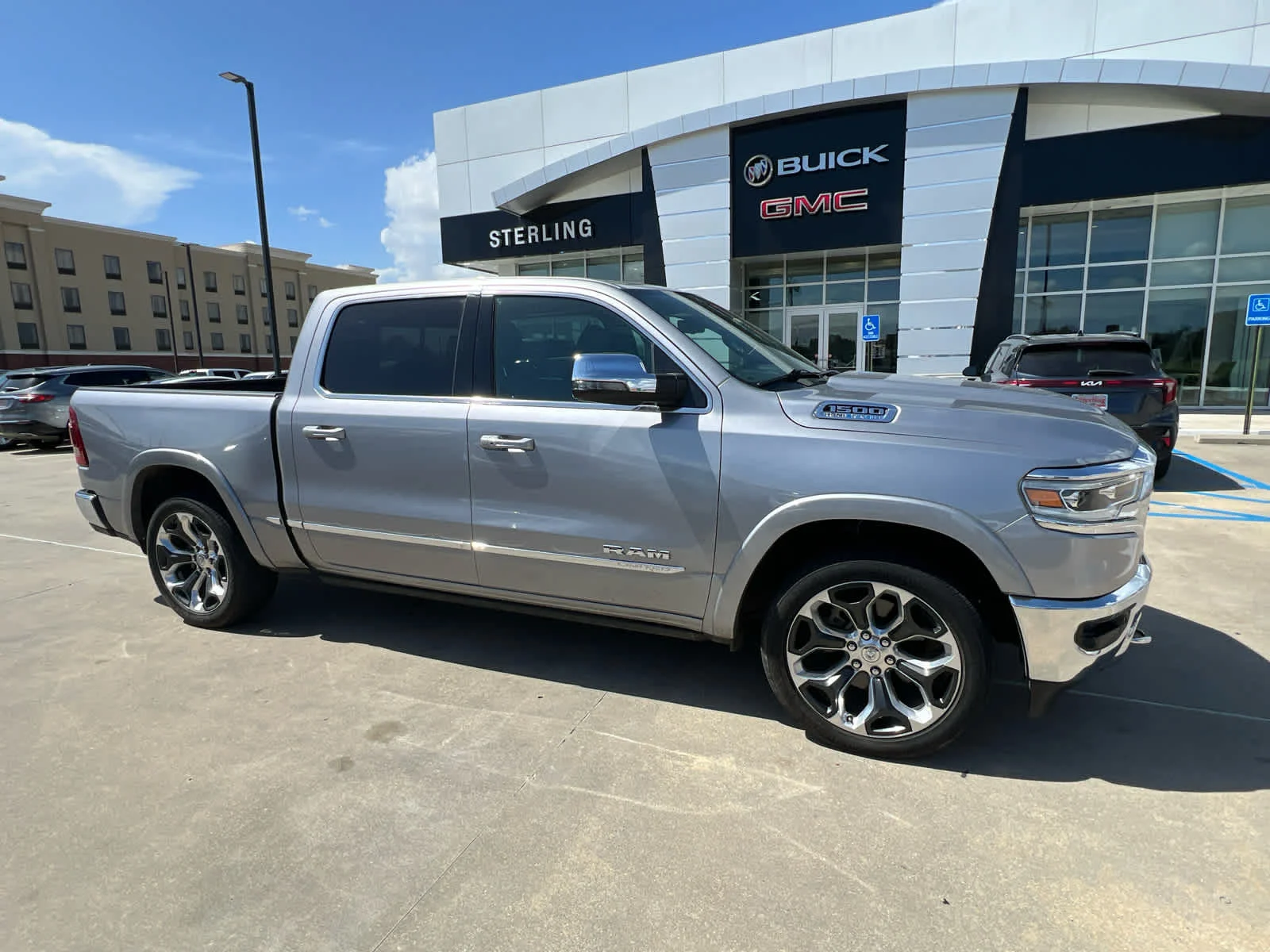 2023 RAM 1500 Limited