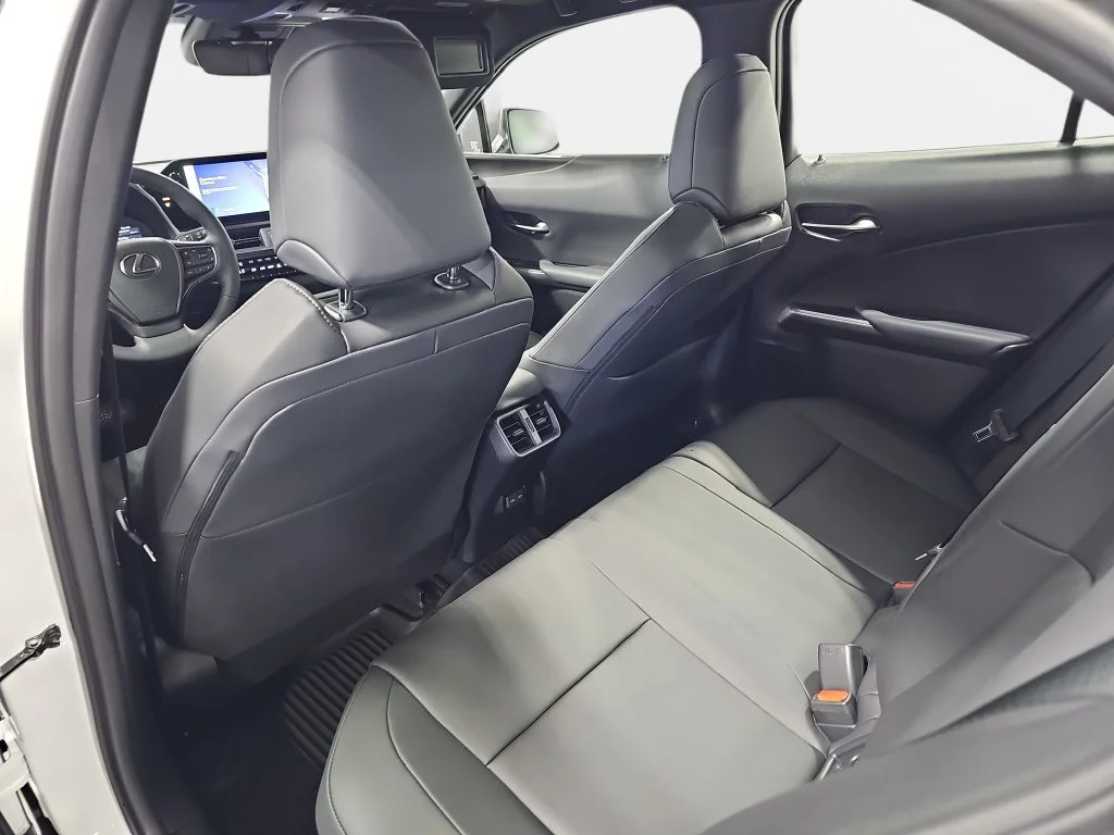New 2026 Ultra White Lexus PREMIUM AWD image 11