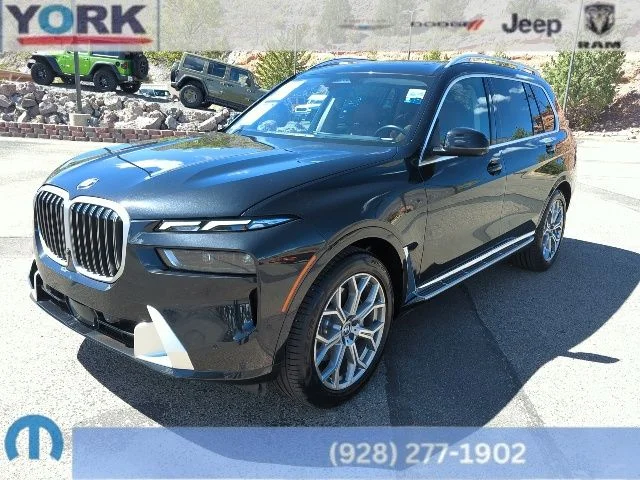 Used 2025 Black BMW xDrive40i image 1
