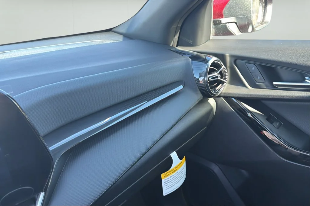 New 2027 Radiant Red Tintcoat Chevrolet LT image 29