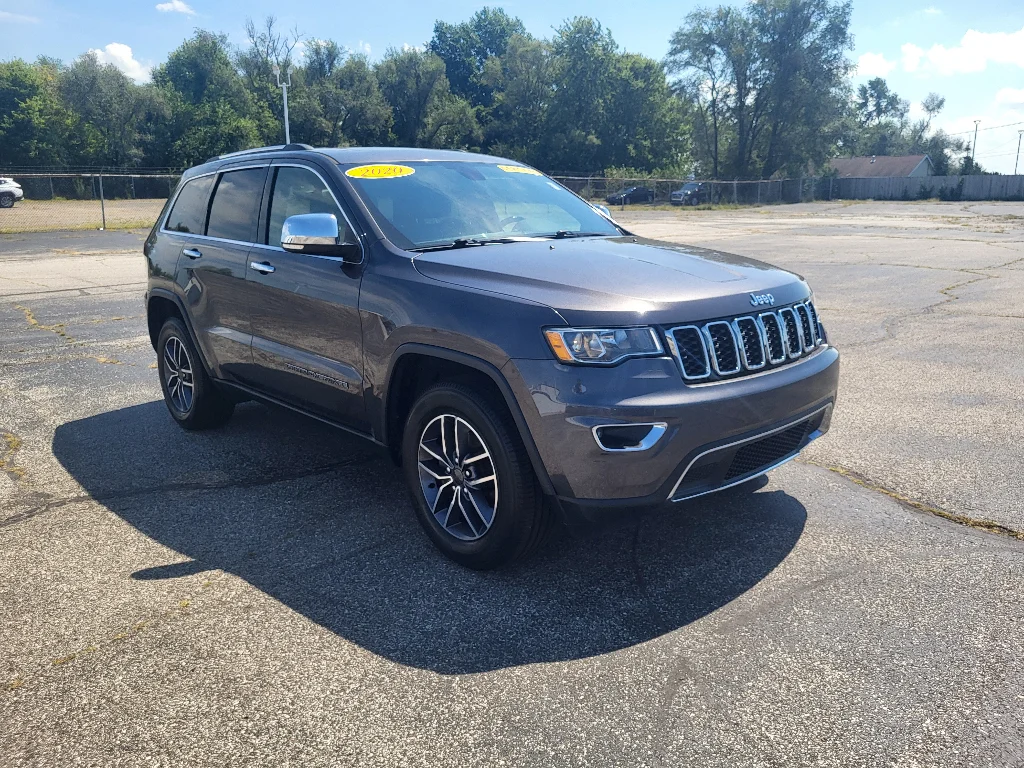 Used 2020 Granite Crystal Metallic Clearcoat Jeep Limited image 4
