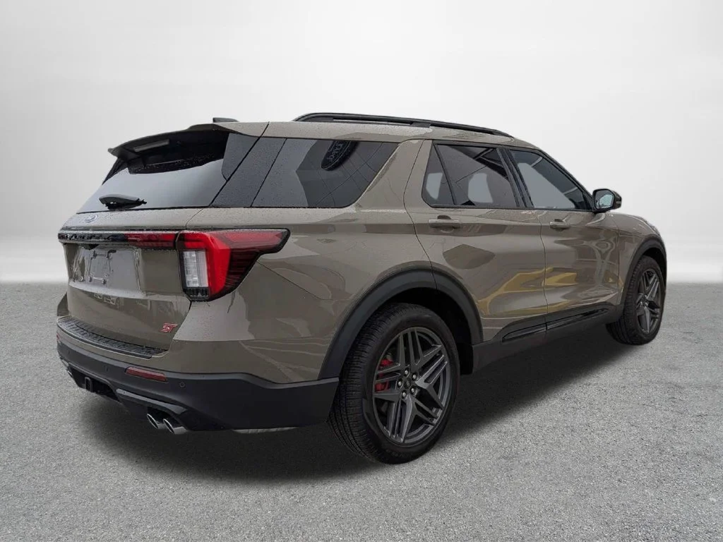 New 2026 Marsh Gray Ford ST image 3