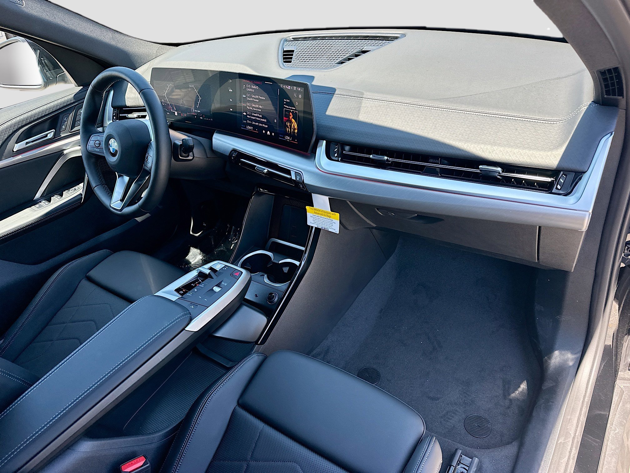 New 2026 Black Sapphire Metallic BMW xDrive28i image 24
