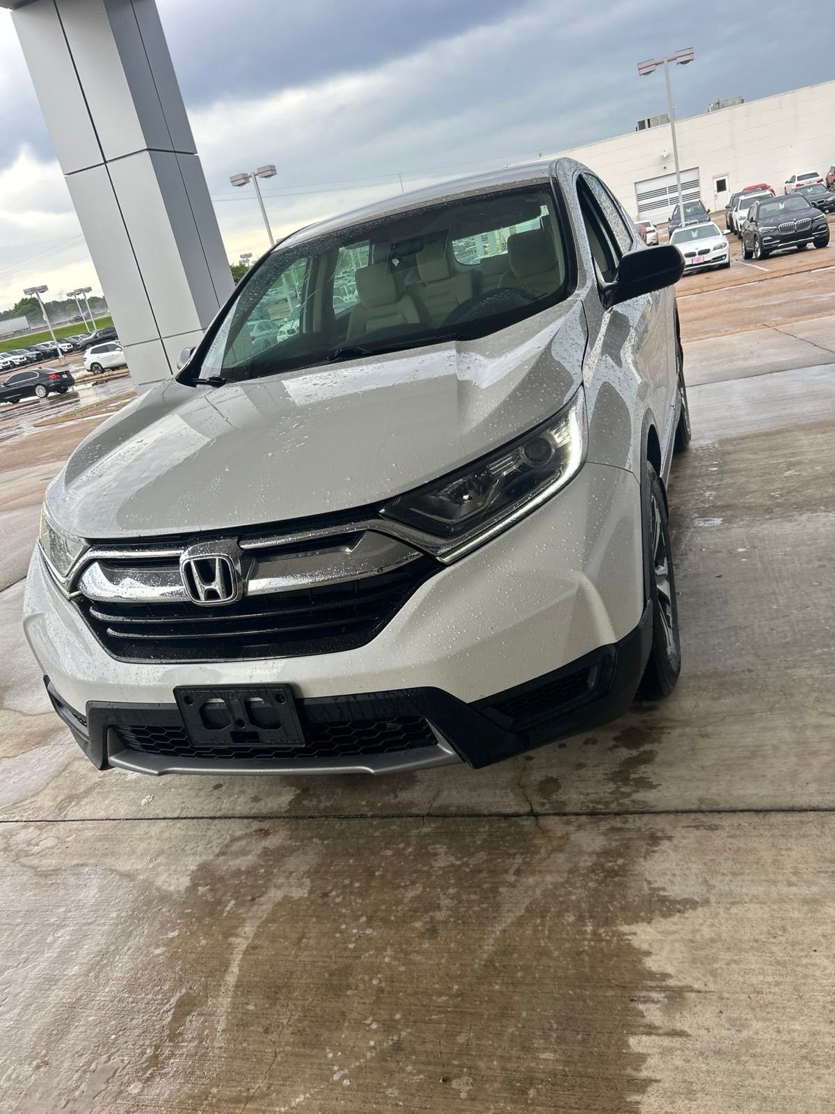 Used 2019 White Honda LX image 1