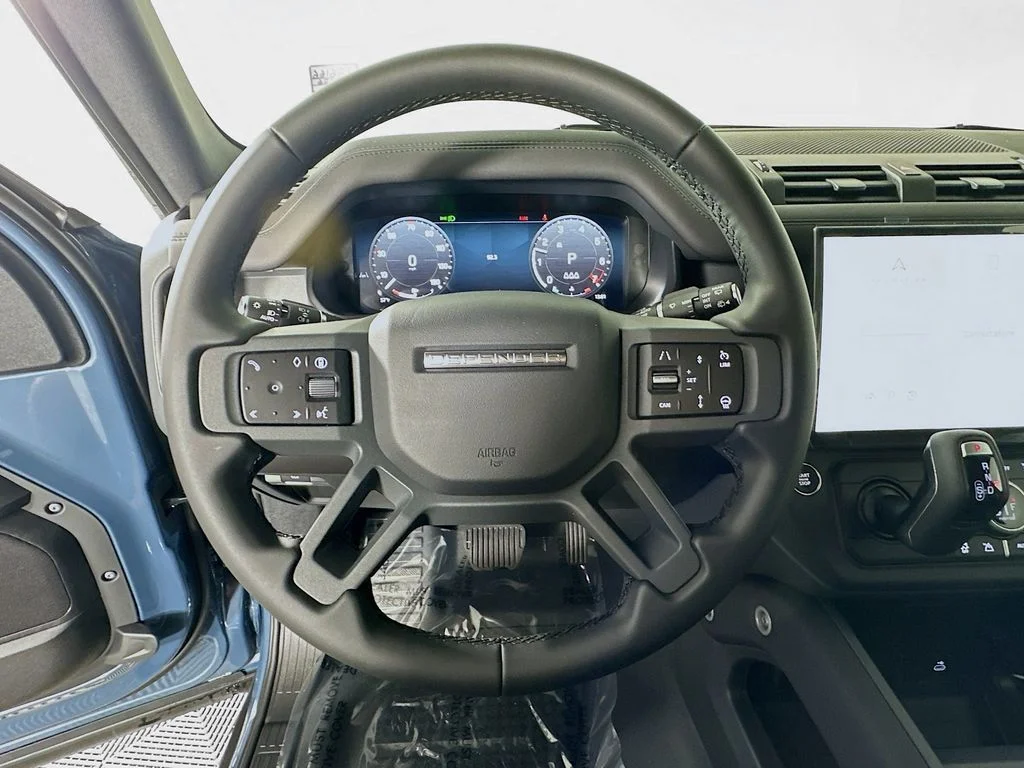 2026 Land Rover Defender S - Photo 12