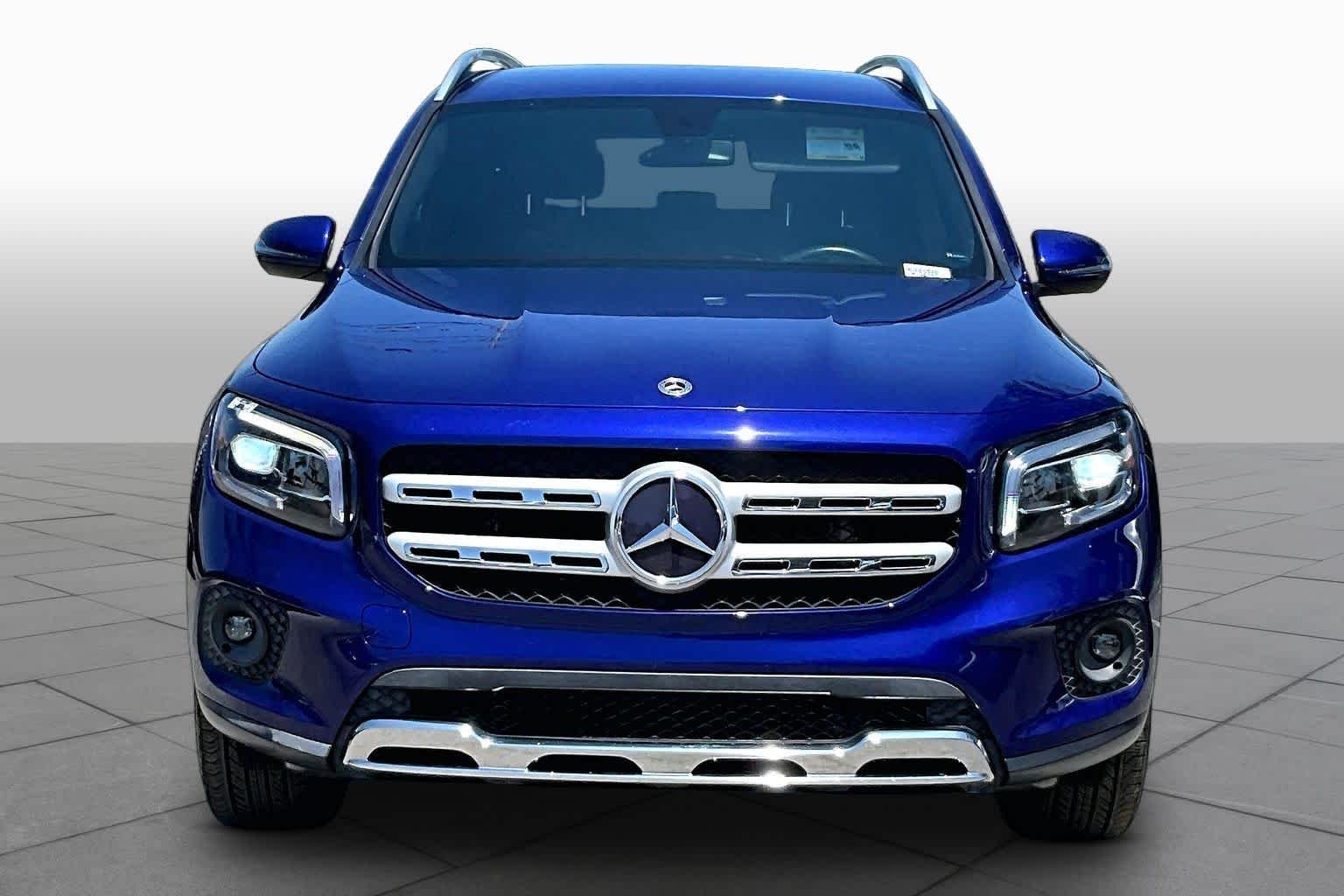 Used 2021 Galaxy Blue Metallic Mercedes-Benz GLB 250 image 4