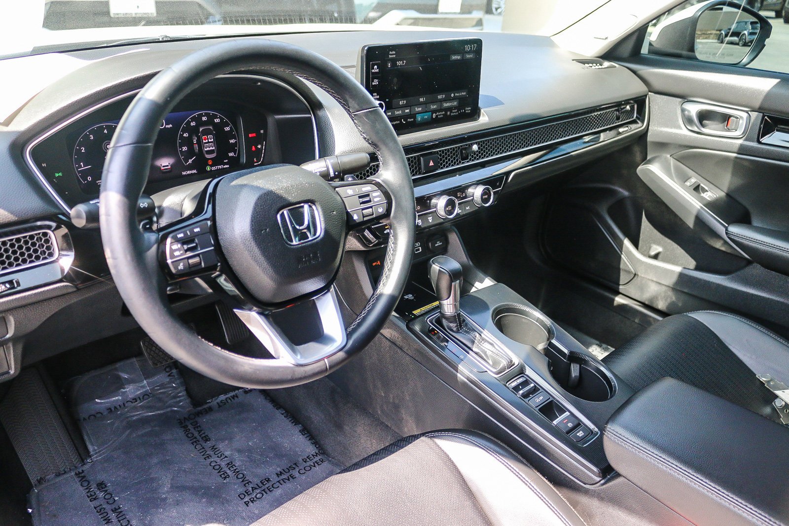 2022 Honda Civic Touring - Photo 25