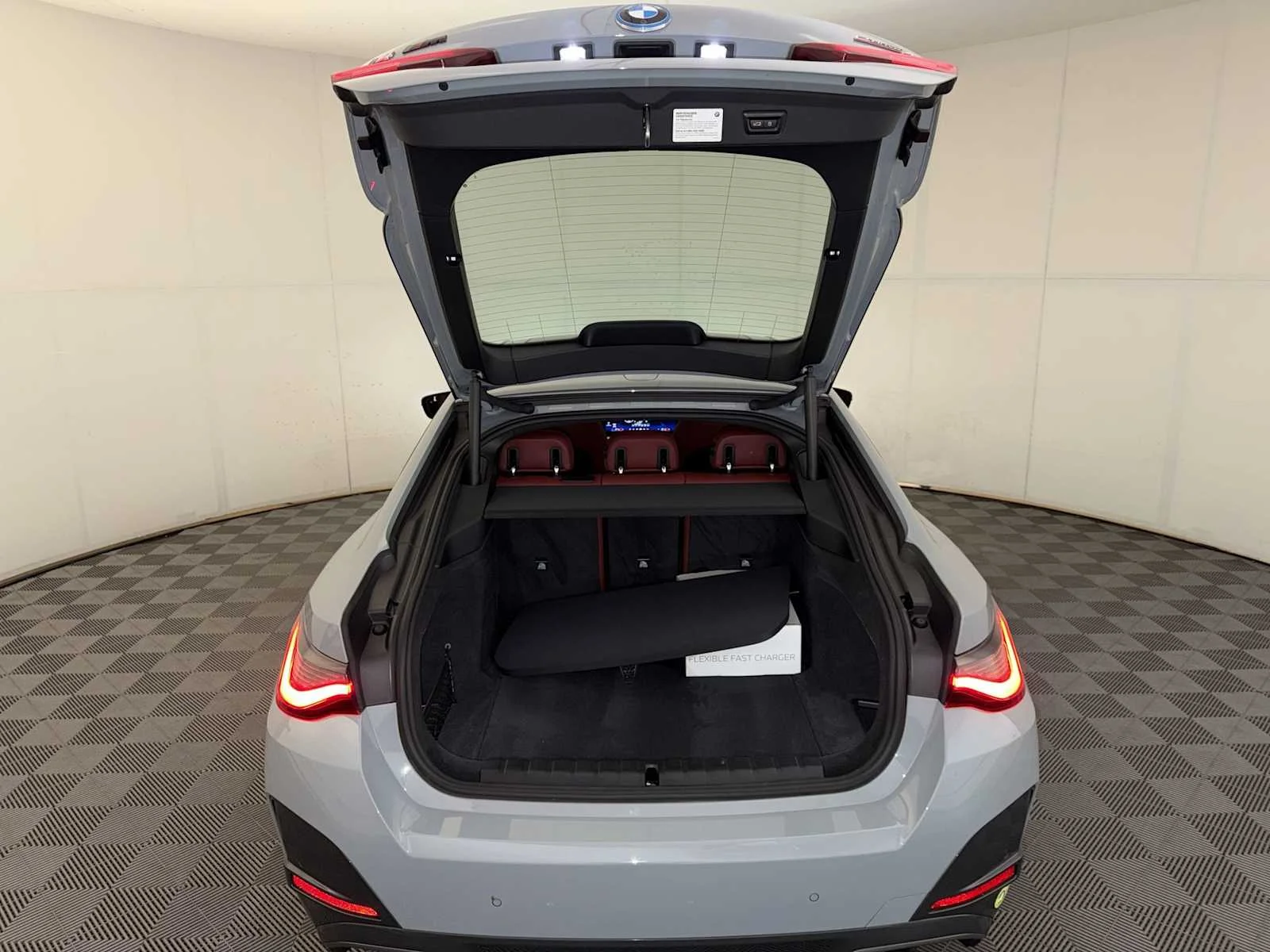 2024 BMW i4 40 - Photo 22