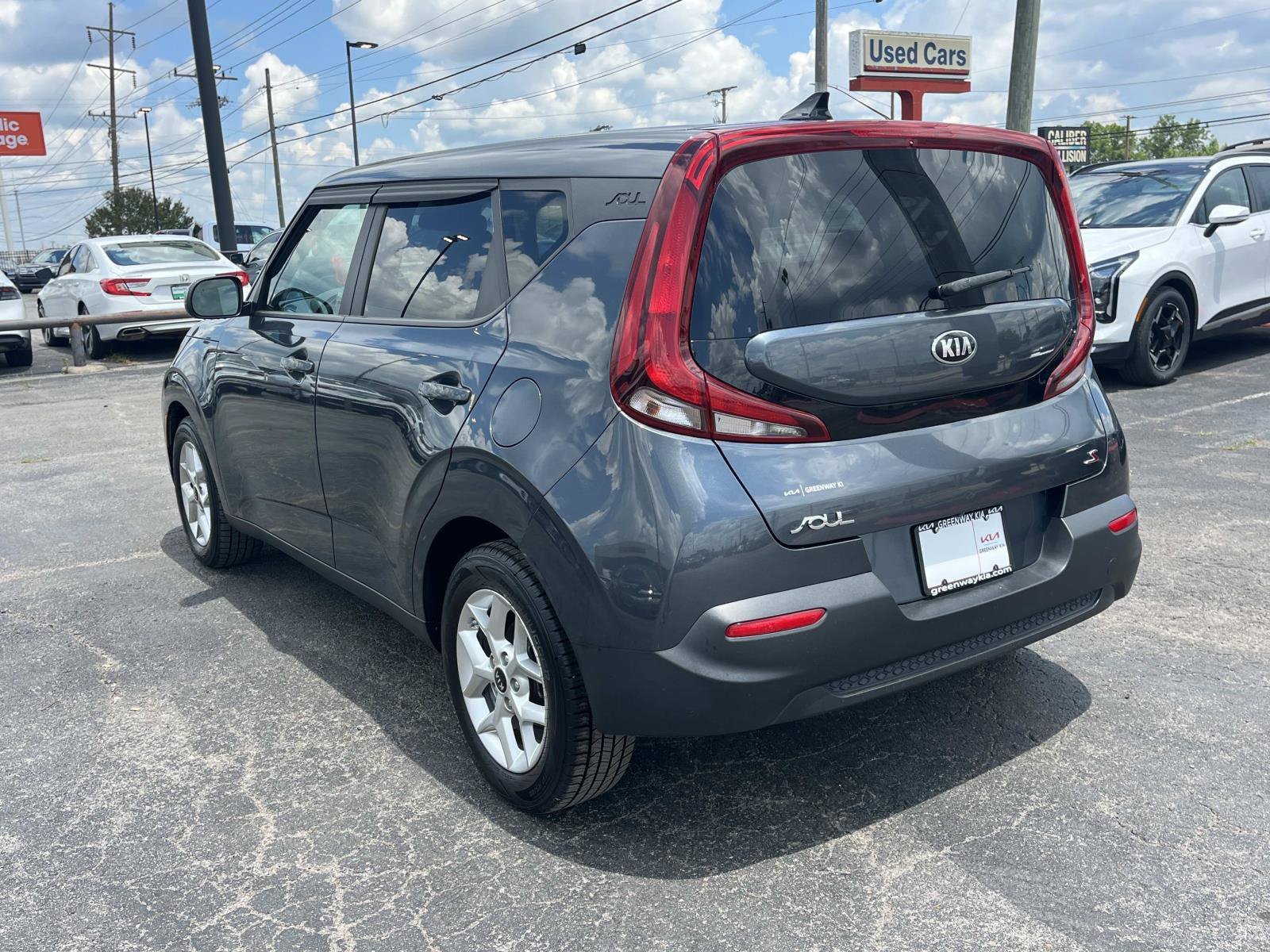 Used 2020 Gravity Grey Kia S image 5